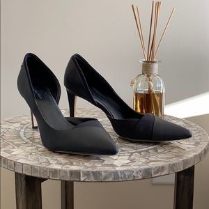 Calvin Klein black leather and fabric heels -sz 11